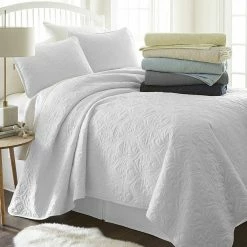 Best Sale 🤩 Promo 🔔 Damask White Microfiber King Performance Quilted Coverlet Set by Becky Cameron 🎉 😉 -Becky Cameron Shop becky cameron bedding sets ieh qlt da k wh e1 1000