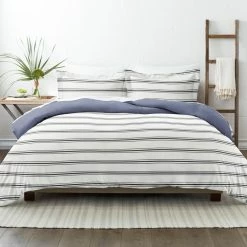 Promo ✨ Brand new ✨ Navy Desert Stripe Print 3-Piece Reversible Full/Queen Duvet Cover Set by Becky Cameron 😍 🎉