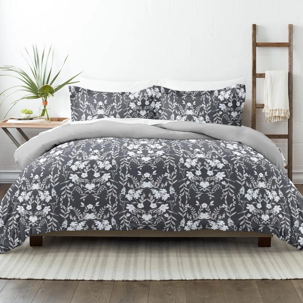 Best Pirce 😉 Brand new 💯 Premium Ultra Soft Black Secret Garden Pattern Reversible King Microfiber 3-Piece Duvet Cover Set by Becky Cameron ⌛ 😍 2 Best Pirce 😉 Brand new 💯 Premium Ultra Soft Black Secret Garden Pattern Reversible King Microfiber 3-Piece Duvet Cover Set by Becky Cameron ⌛ 😍 - Image 2