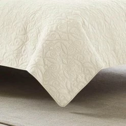 Wholesale 🎁 Coupon 💯 Felicity 3-Piece Ivory Floral Cotton King Quilt Set by Laura Ashley 😍 ⌛ -Becky Cameron Shop laura ashley bedding sets 212692 40 1000