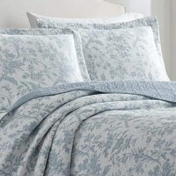 Cheap 🛒 Best reviews of 🧨 Amberley 3-Piece Soft Blue Floral Cotton King Quilt Set by Laura Ashley 😀 😉 -Becky Cameron Shop laura ashley bedding sets 221083 40 1000
