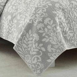 Outlet 💯 Cheap 🤩 Rowland 3-Piece Dove Gray Floral Cotton King Quilt Set by Laura Ashley 🧨 🧨 -Becky Cameron Shop laura ashley bedding sets 221804 40 1000