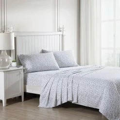 Deals ✨ Best Pirce 🔥 Bramble Vine 4-Piece Green Cotton Queen Sheet Set by Laura Ashley 😀 🔥 -Becky Cameron Shop laura ashley sheet sets ushsa01235899 31 1000